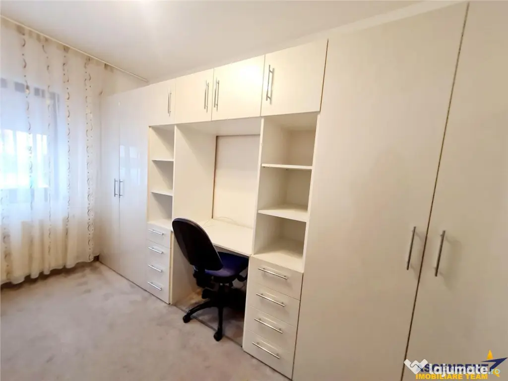 Rezidenta cu loc parcare si curte proprie 70 mp, Ghimbav, Br 