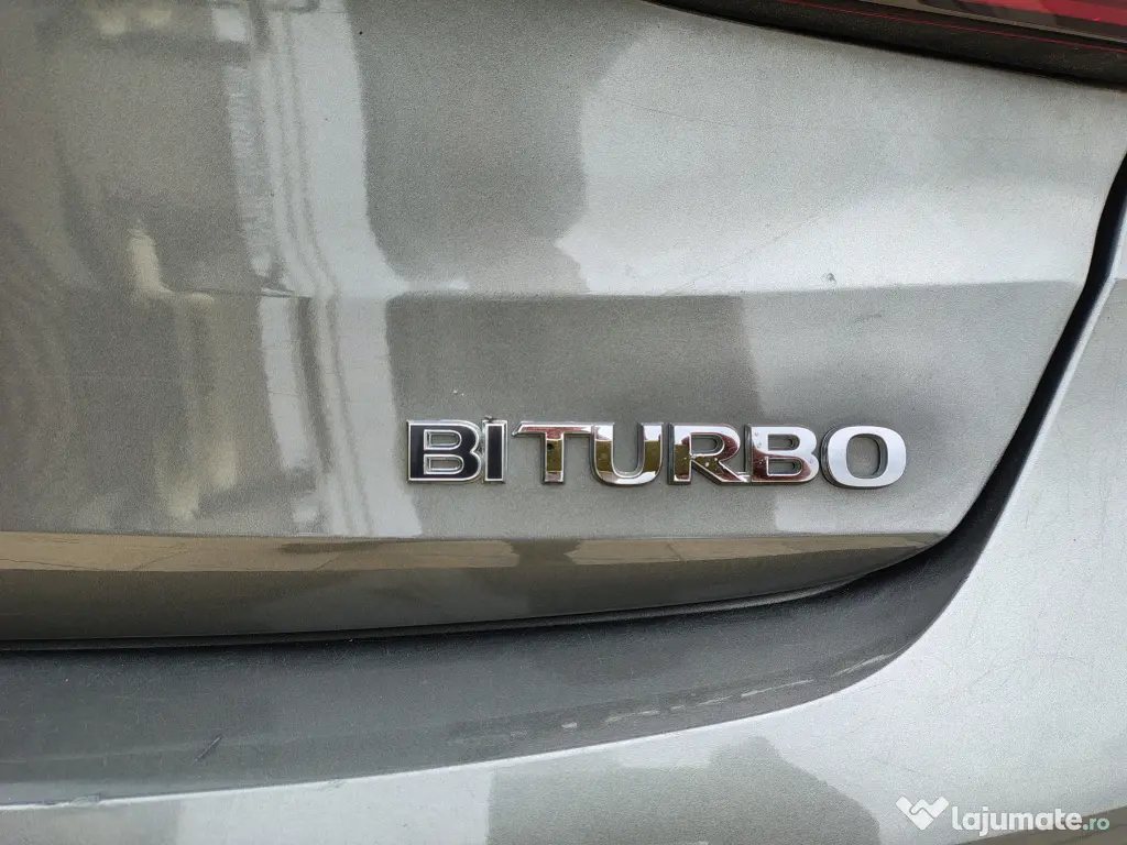 Vând sau schimb cu Zafira C și cu defecte 