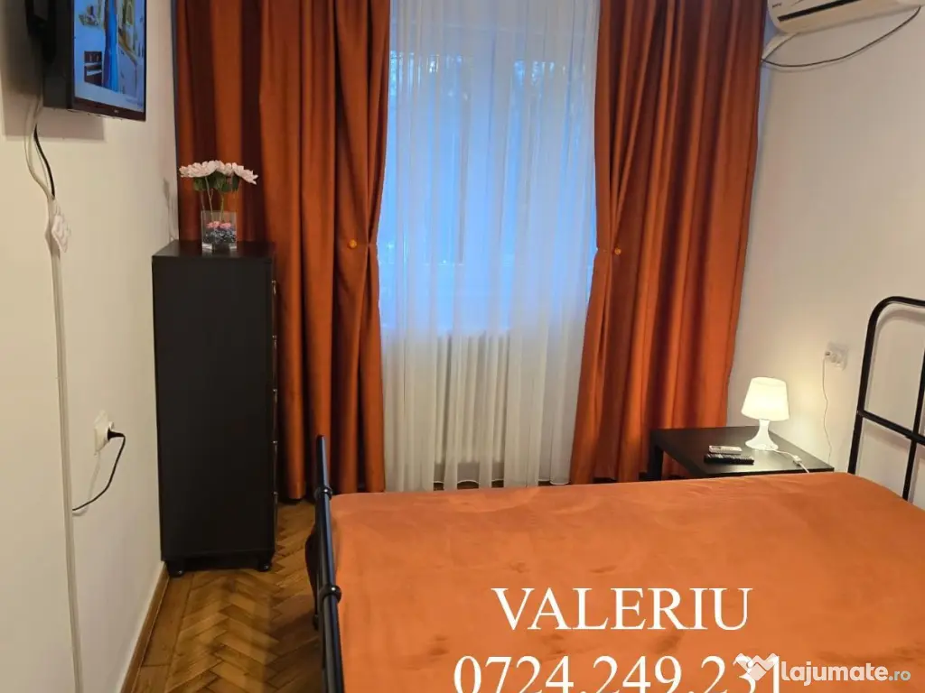 Apartament de vânzare, 3 camere și garaj, Deva, jud. Hunedoara 