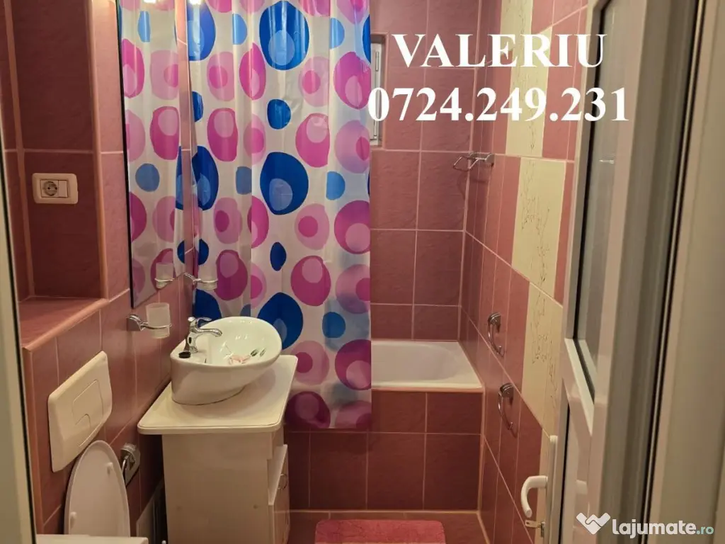 Apartament de vânzare, 3 camere și garaj, Deva, jud. Hunedoara 