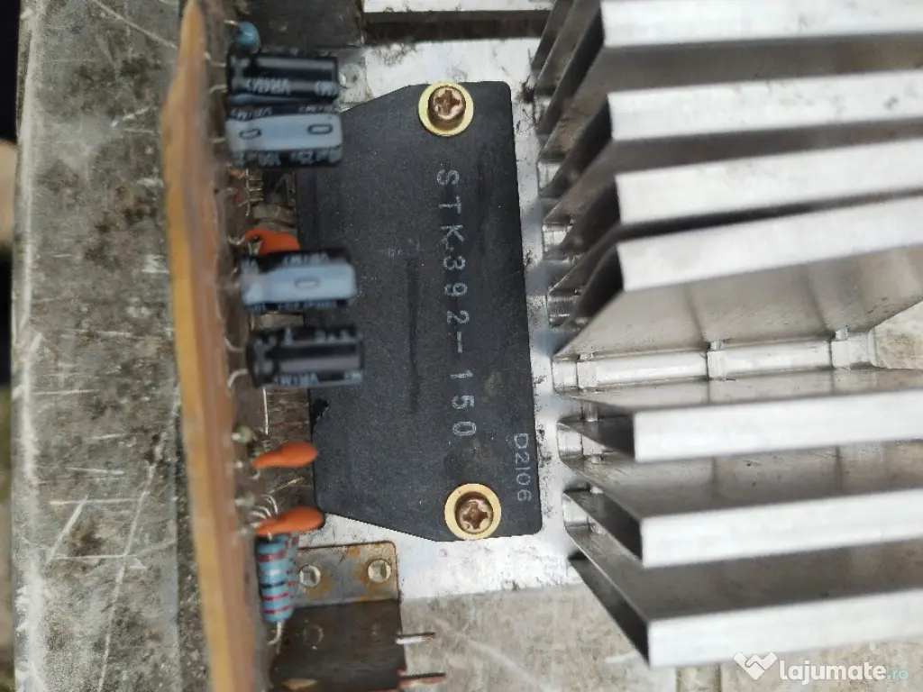 STK 392-150 proiector video CRT 