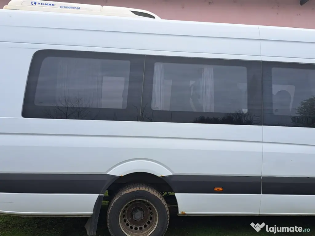 Microbuz Mercedes - Benz Sprinter 516 2.2CDi, an 2013, AC, 19+1 locuri 