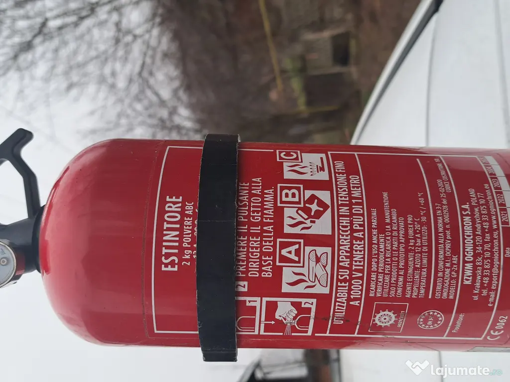 Stingător auto cu pulbere 2,5 kg 