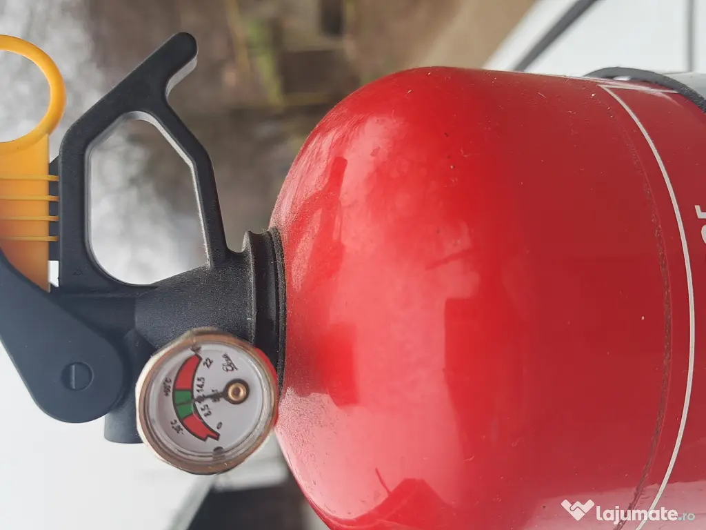 Stingător auto cu pulbere 2,5 kg 