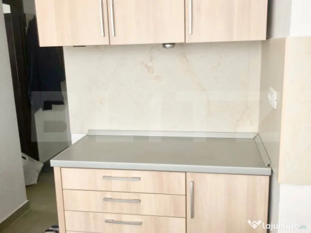 Apartament Centrul Civic , etajul 3 