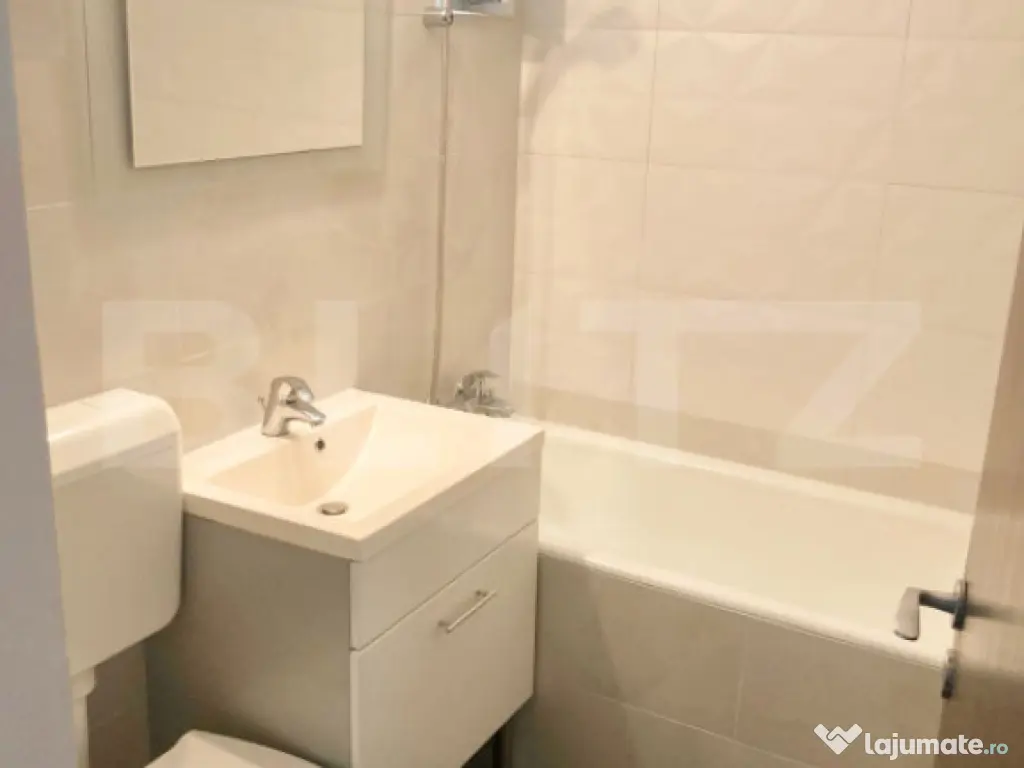 Apartament Centrul Civic , etajul 3 