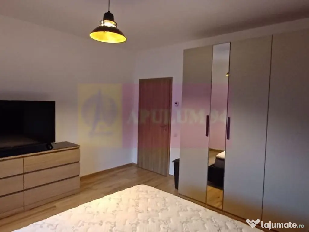 Săbăreni, vilă 210 mp utili, teren 508 mp, la 12 km de... 