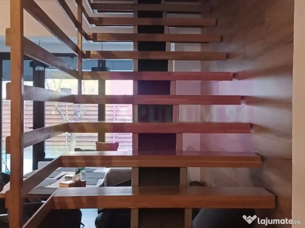 Săbăreni, vilă 210 mp utili, teren 508 mp, la 12 km de... 