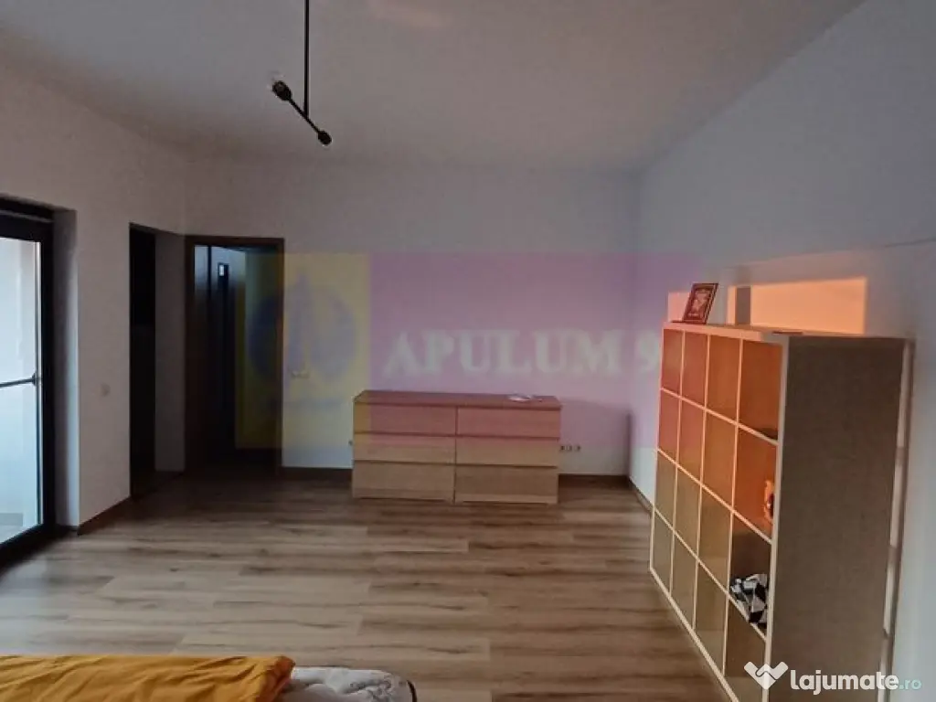 Săbăreni, vilă 210 mp utili, teren 508 mp, la 12 km de... 