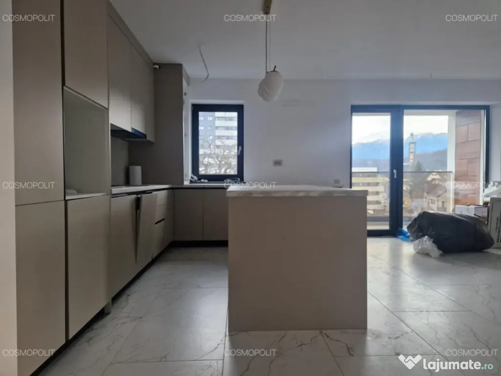 Apartament 3 camere, 2 bai - zona Racadau 