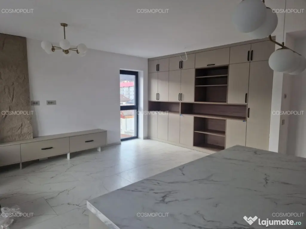 Apartament 3 camere, 2 bai - zona Racadau 
