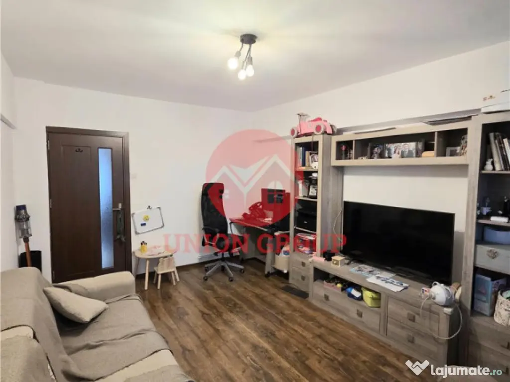 Apartament 2 Camere, Decomandat, Spitalul Judetean 