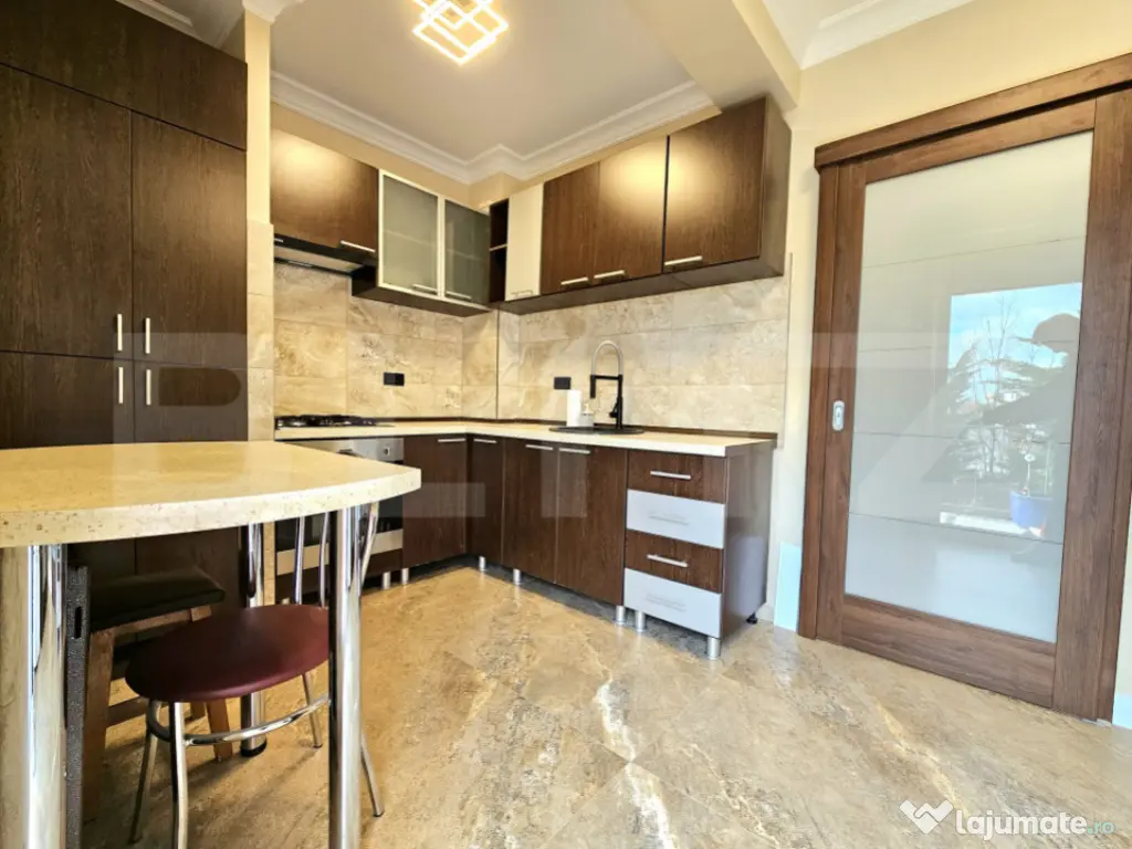 Apartament 2 camere, 65 mp, zona Lipovei 