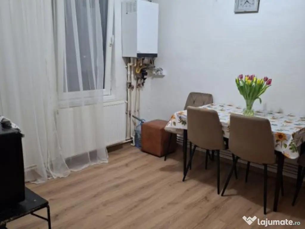 Apartament 4 Camere 80 mp Feldioara