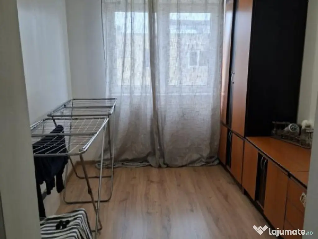 Apartament 4 Camere 80 mp Feldioara