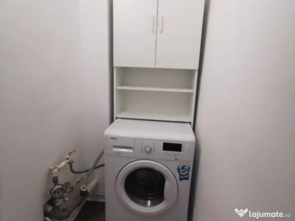 Apartament 2 camere, decomandat - zona Sacele 