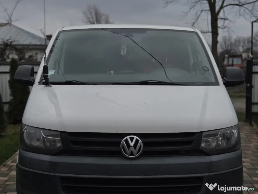 Vând Volkswagen transporter 