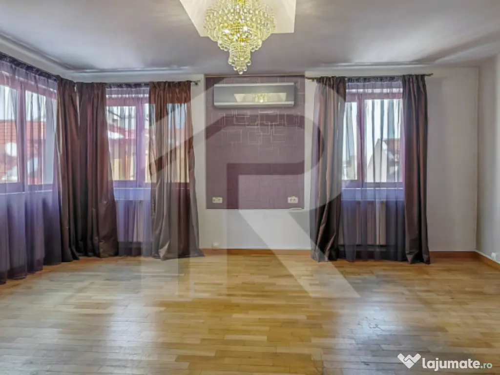 Spațiu profesional cu caracter într-o vilă individuală 