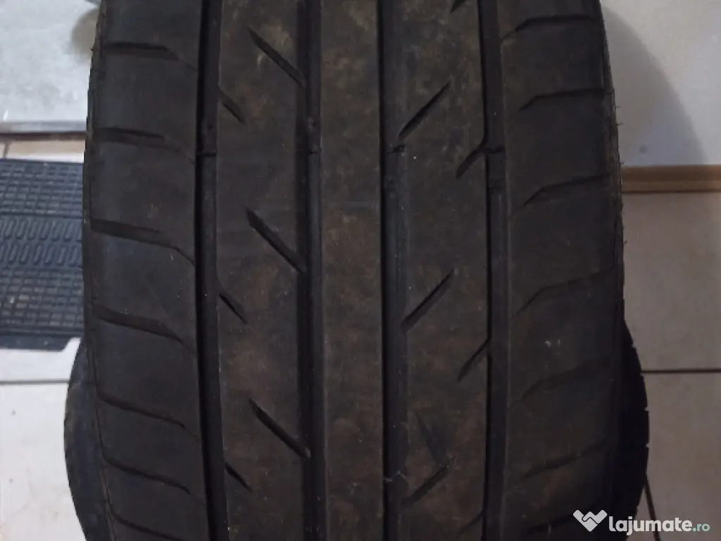 245/35/R20 97W 2 bucati anvelope vara 