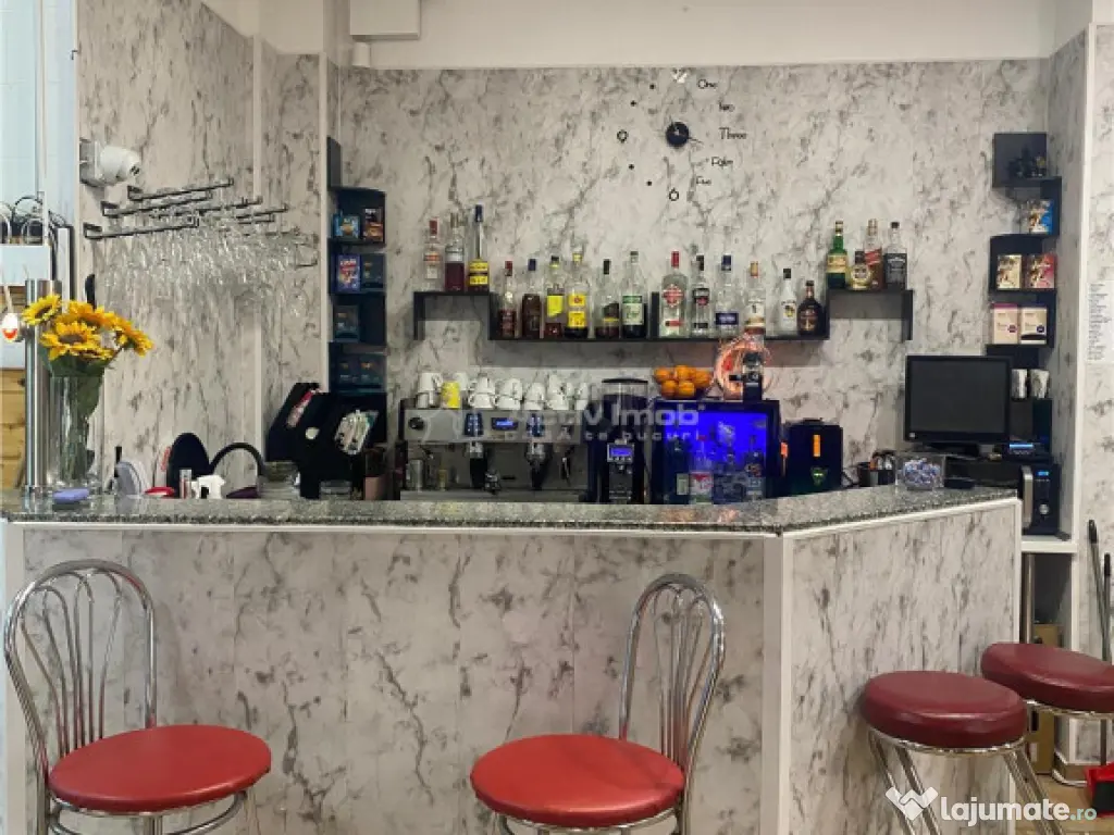 De spatiu comercial-ideal bar-cafenea-multiple activitati 