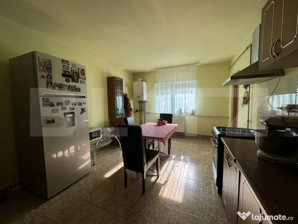 Casa duplex P+1E+M, SU 193 mp, 384 pm teren, zona Campia Isl 