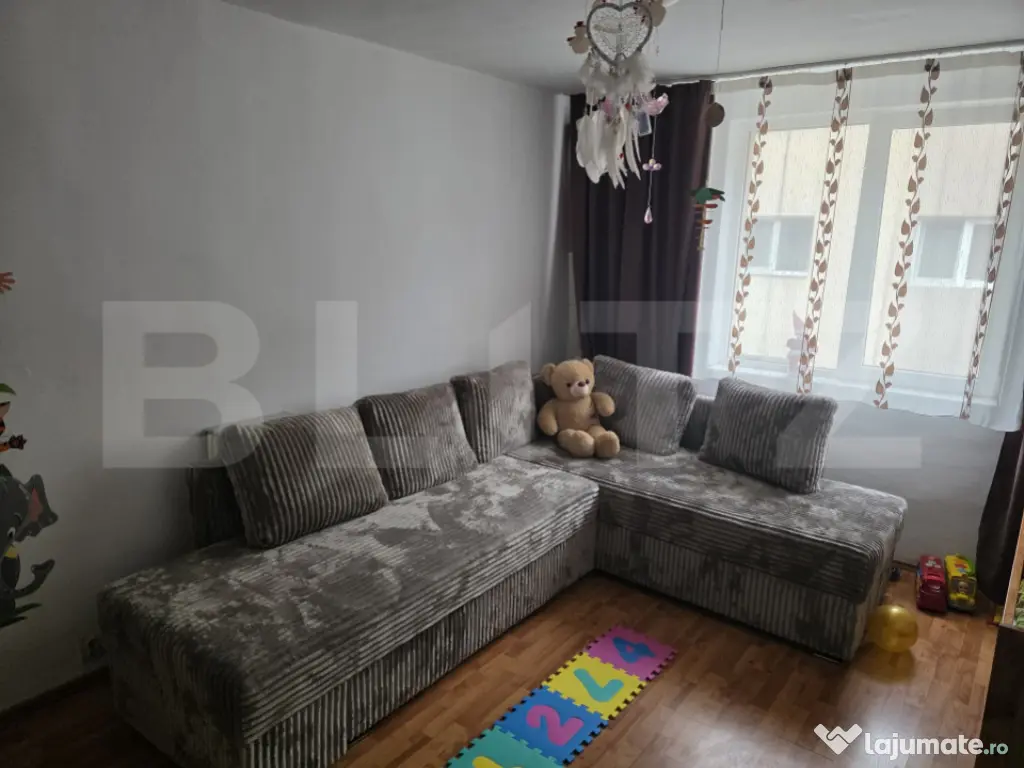 Apartament 3 Camere Decomandat | 68 mp Utili | Balcon pe Col 