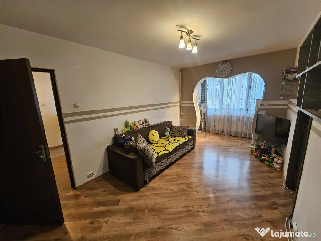 Resita, 2 Cam. Mobilat Utilat, Micro 3 