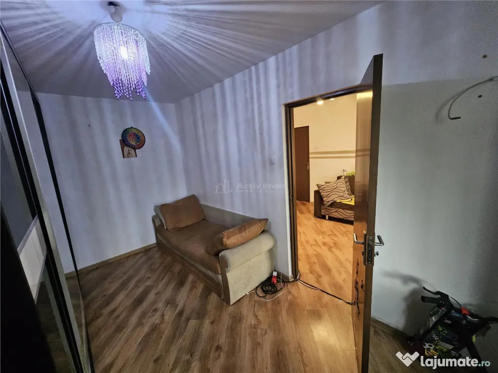 Resita, 2 Cam. Mobilat Utilat, Micro 3 