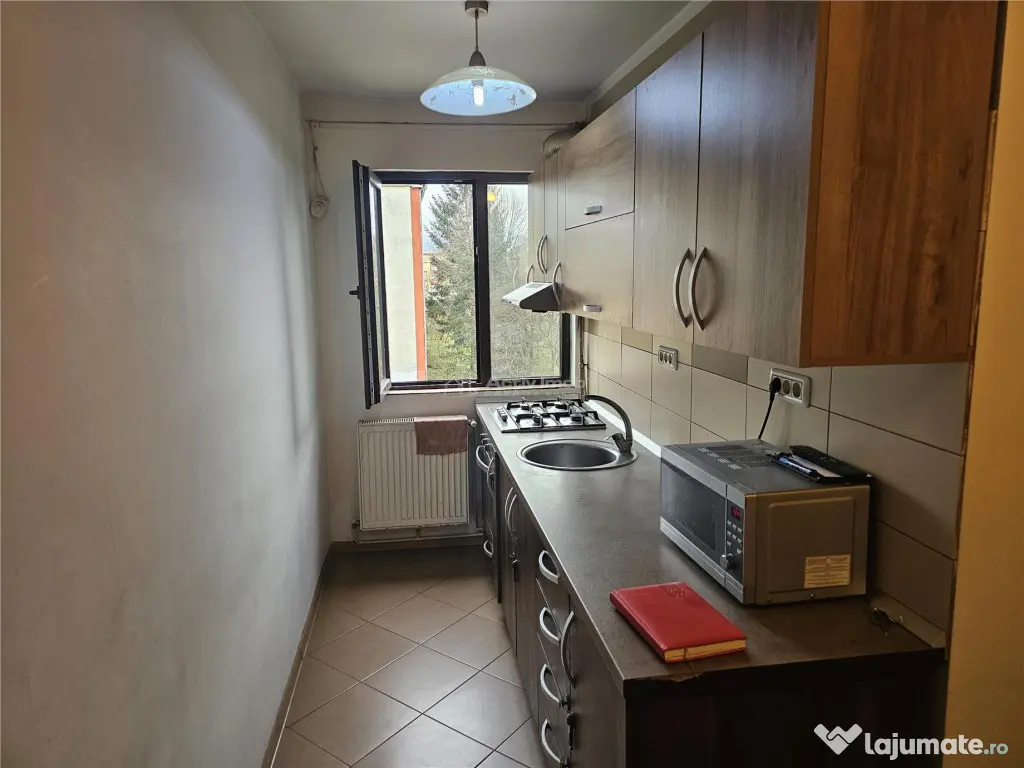 Resita, 2 Cam. Mobilat Utilat, Micro 3 