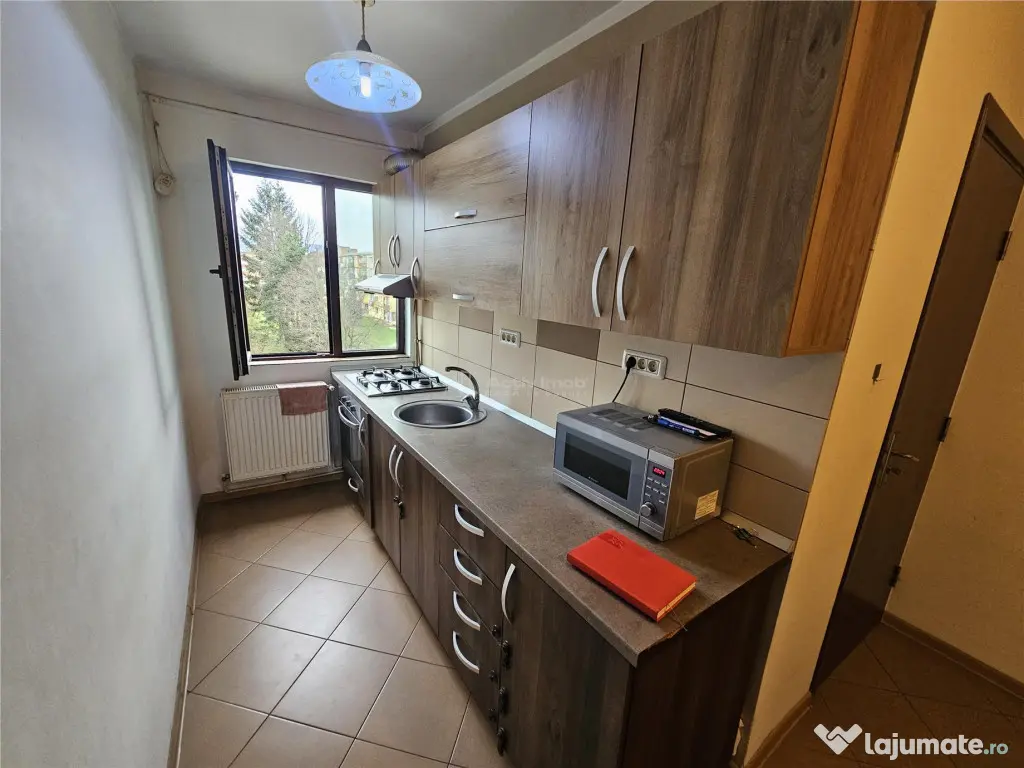 Resita, 2 Cam. Mobilat Utilat, Micro 3 