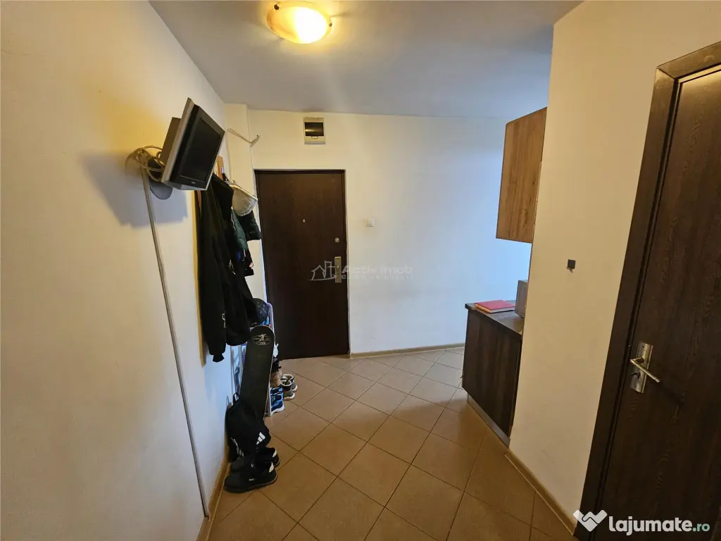 Resita, 2 Cam. Mobilat Utilat, Micro 3 