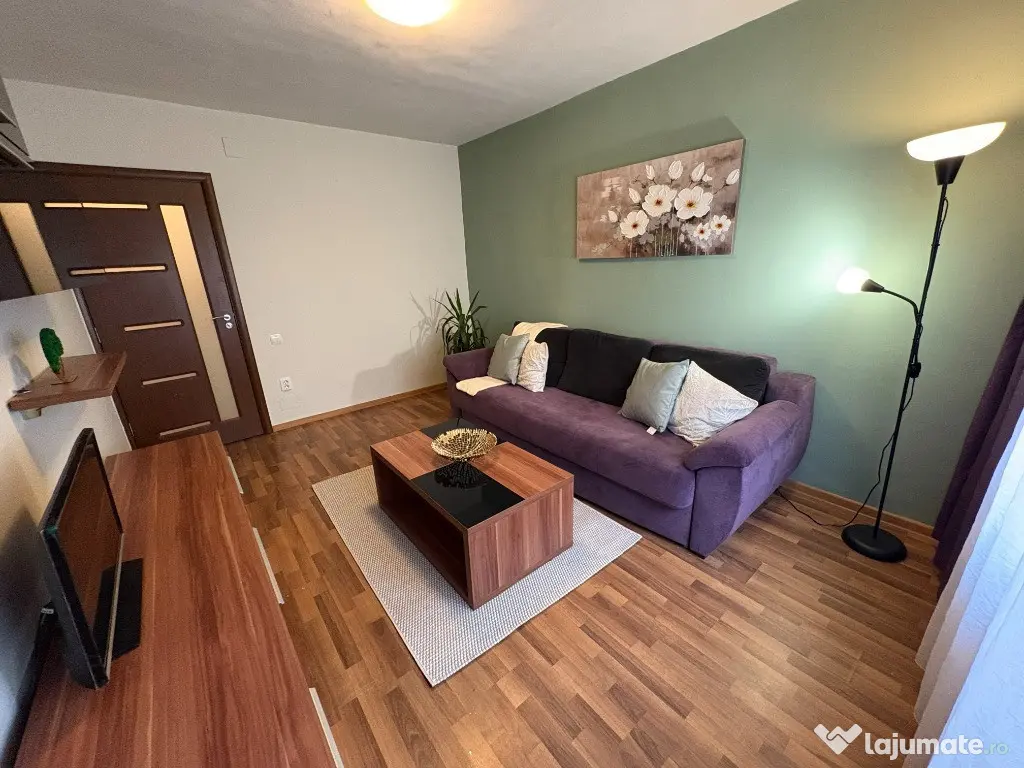 Inchiriez Garsoniera Tei Aromei 3 | Utilata | Decomandat | Reabilitata 