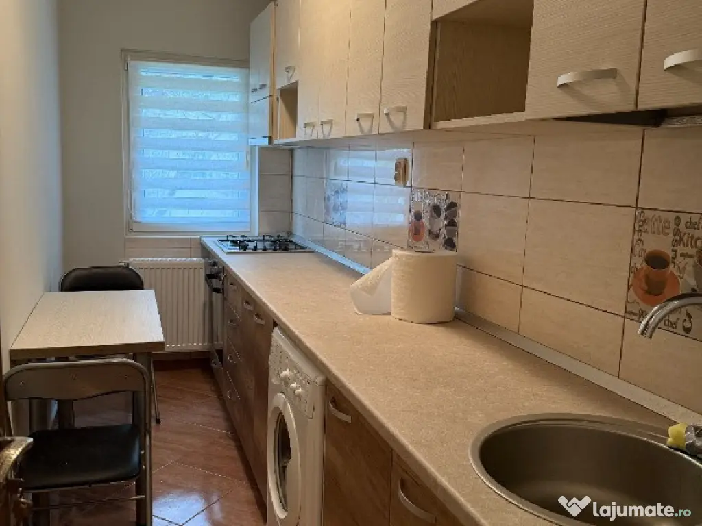 Inchiriez Garsoniera Tei Aromei 3 | Utilata | Decomandat | Reabilitata 