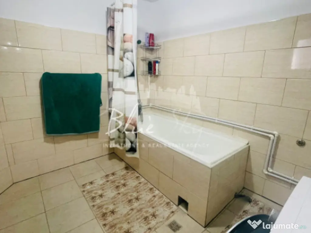 Casă interbelică - 5 camere, central, aproape de Liceul P 