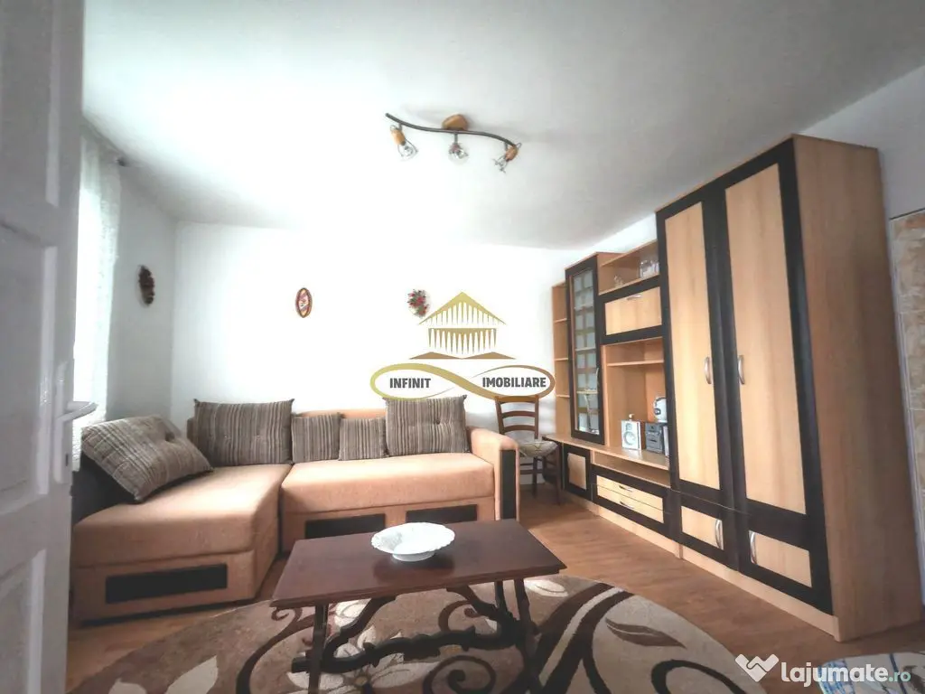 Casă din BCA, izolata, de vânzare în Parincea 