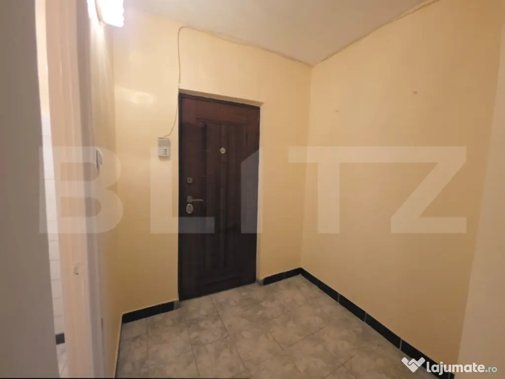 Apartament cu 3 camere Calea Sighisoarei 