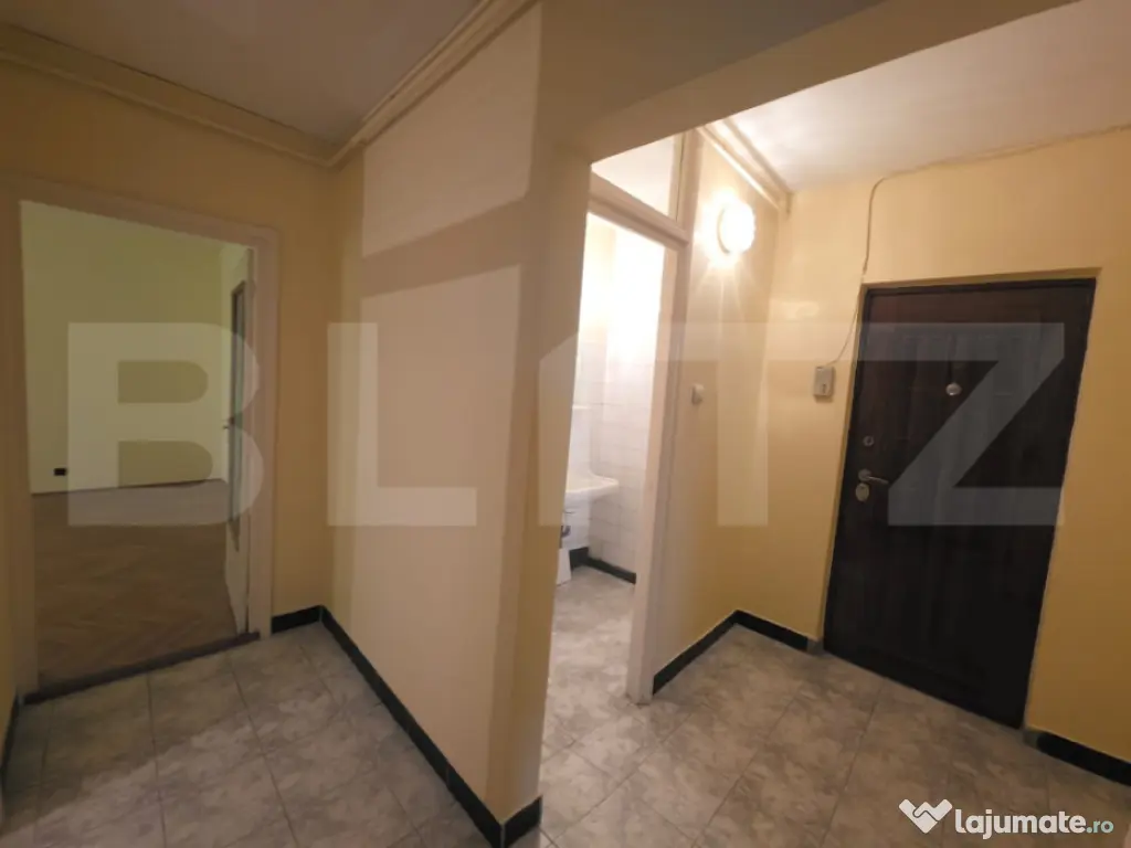 Apartament cu 3 camere Calea Sighisoarei 