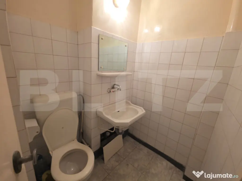 Apartament cu 3 camere Calea Sighisoarei 