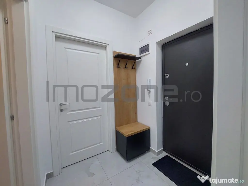 Garsoniera, 42 mp, decomandata, bucatarie 11 mp, mobilata... 