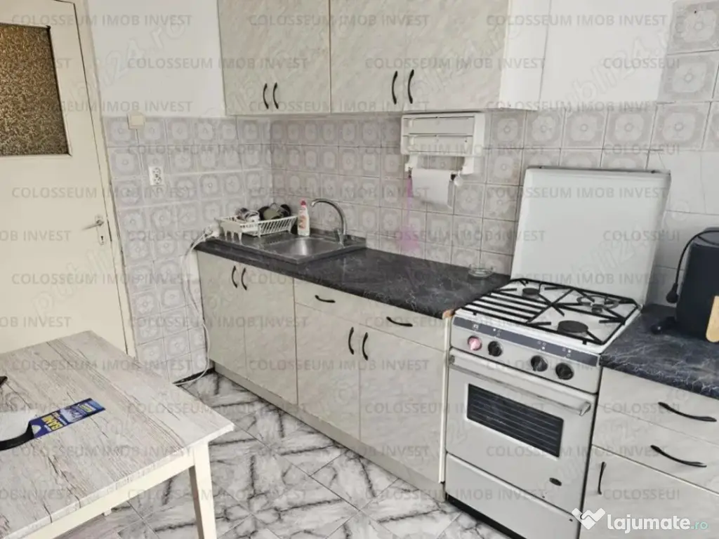 Apartament 3 camere, circular - zona Noua 