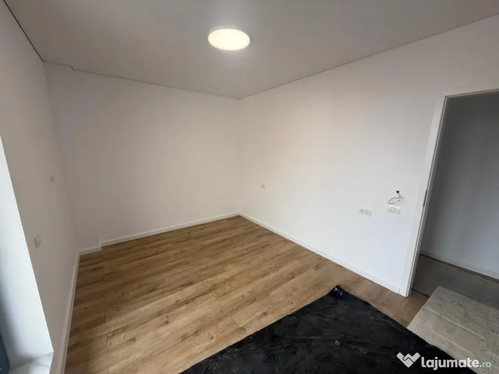 3 camere I bloc 2026 I 99mp I etaj 1/3 I Metrou Crangasi 