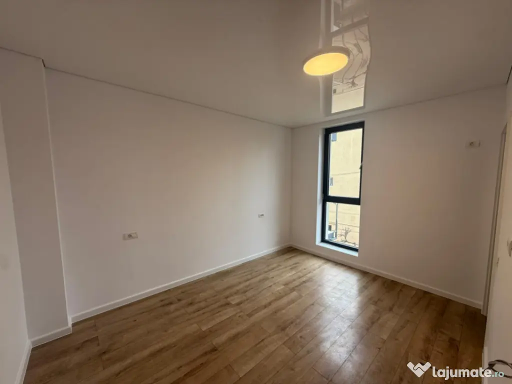 3 camere I bloc 2026 I 99mp I etaj 1/3 I Metrou Crangasi 