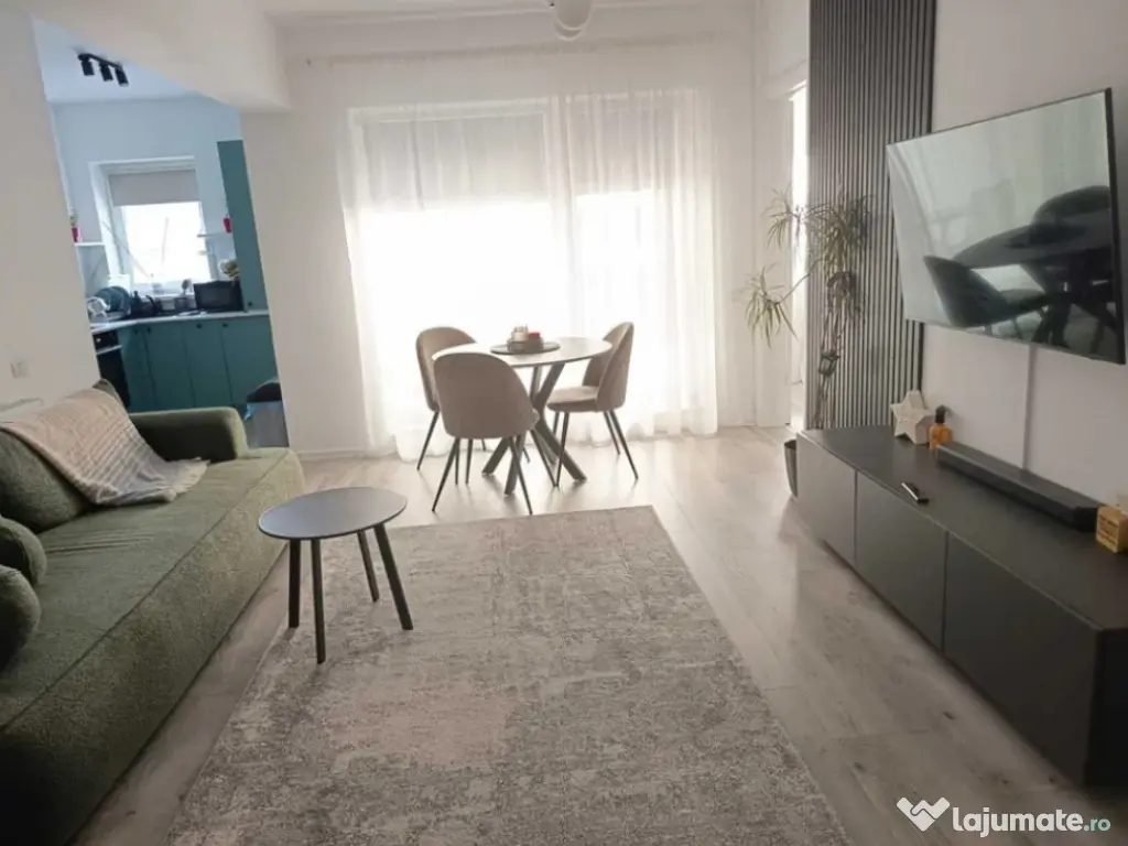 Apartament 2 camere, open space - zona Tractorul 