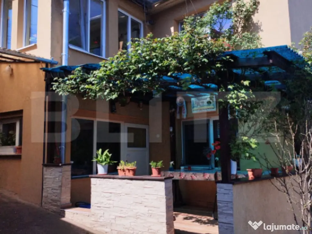 Casa 3 camere, 1079 mp teren, in zona Turda Noua 