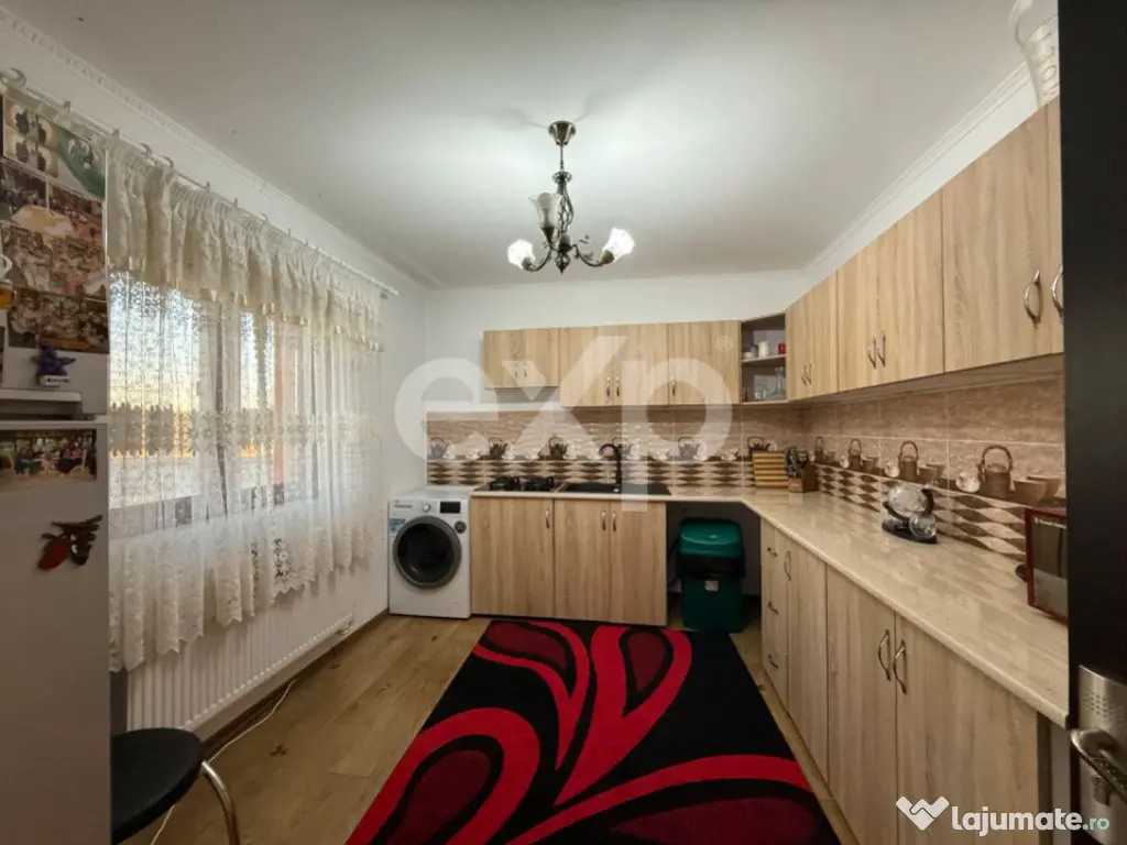 Casă / Vilă de vânzare cu 5 camere – Cartierul Nou, Sas 