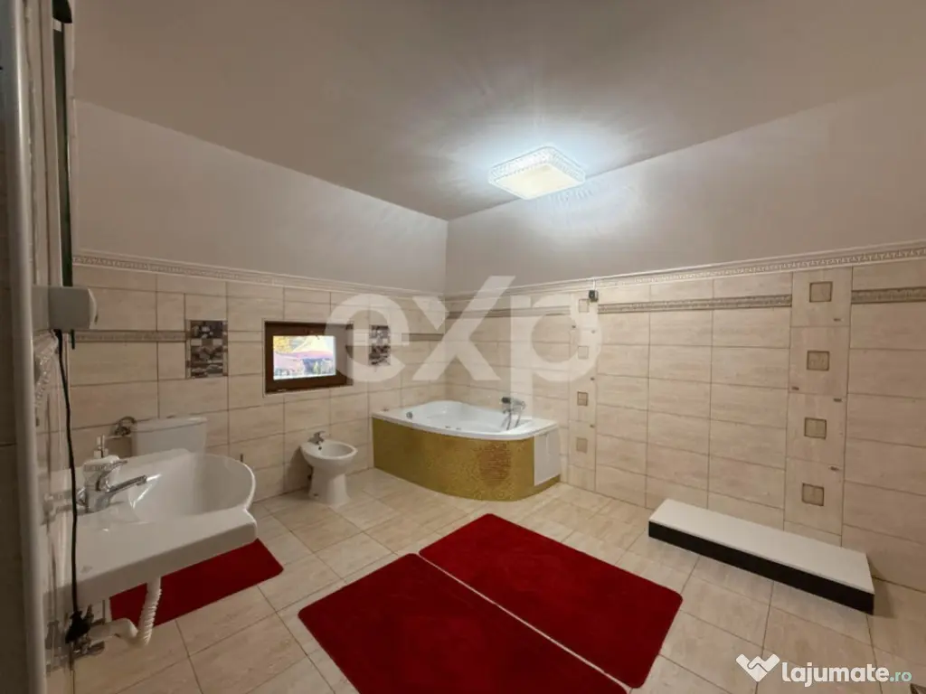 Casă / Vilă de vânzare cu 5 camere – Cartierul Nou, Sas 