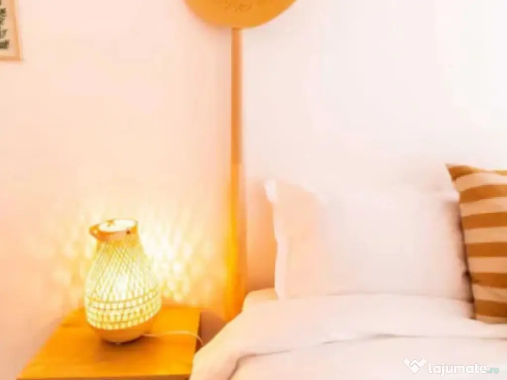 Apartament 2 camere, decomandat - zona Bartolomeu 