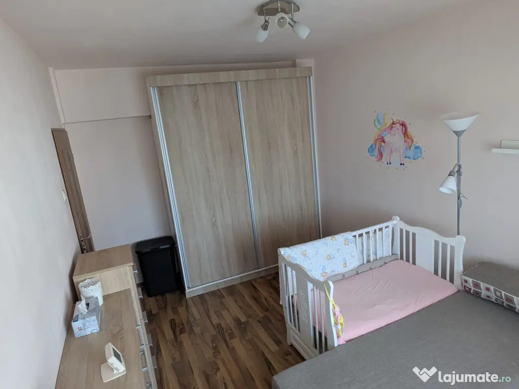 Vand / inchiriez apartament 2 camere zona Garii