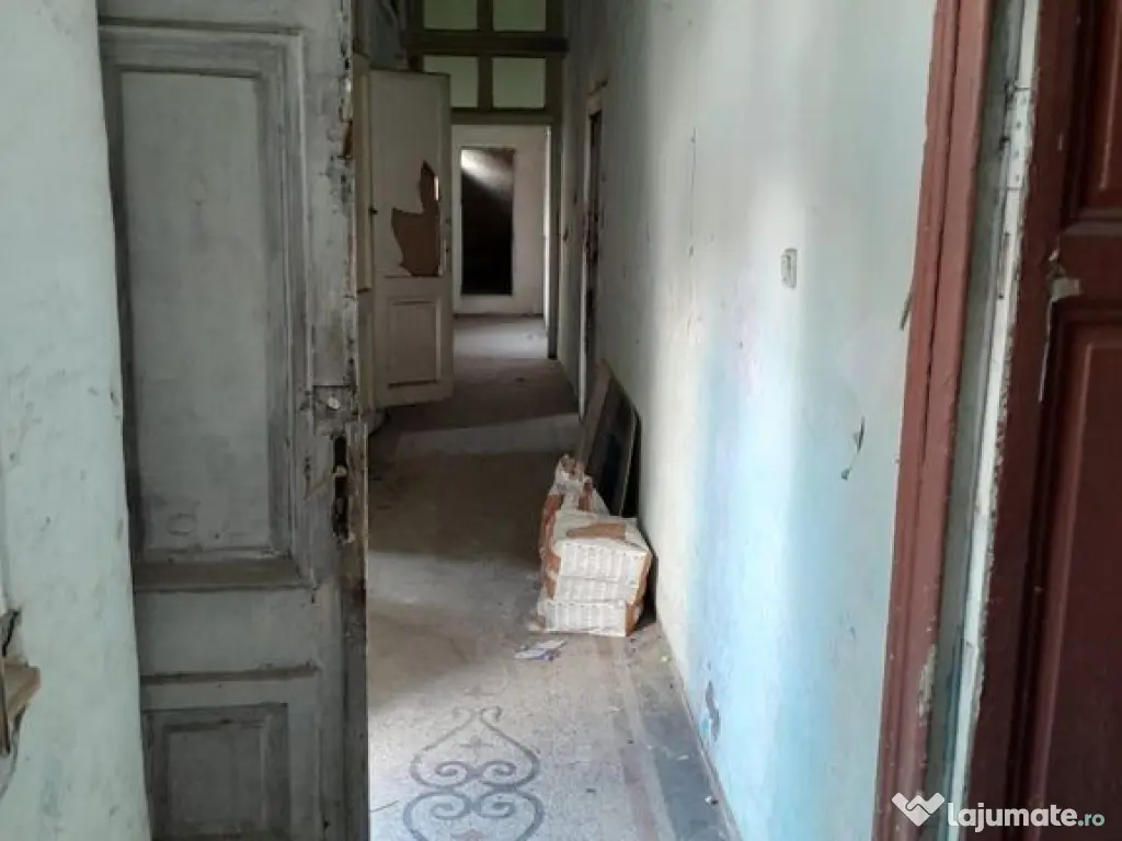 Casa 420,81 mp + teren 566 mp - Ultracentral - Unirii 