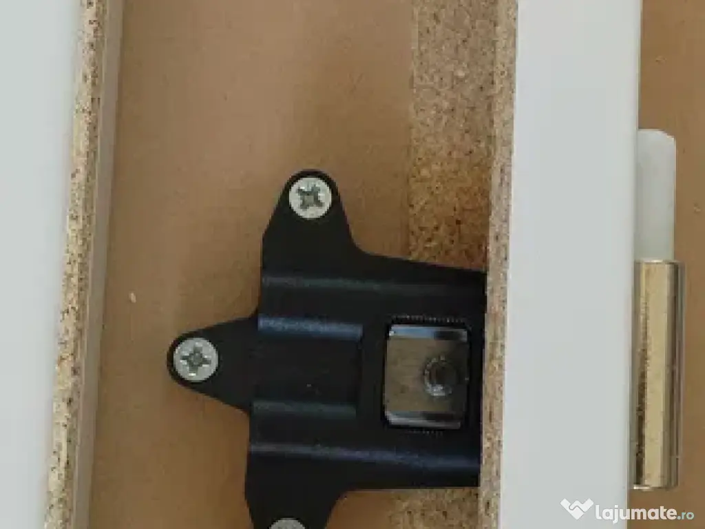 Tocuri de uși interior albe